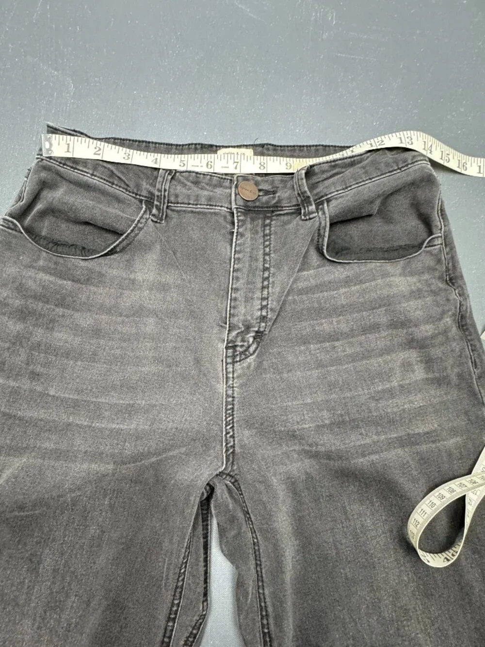 Ripton & Co Womens Size 29 Black Stretch Wide Leg Raw Hem Cargo Jeans High Rise - Picture 10 of 14